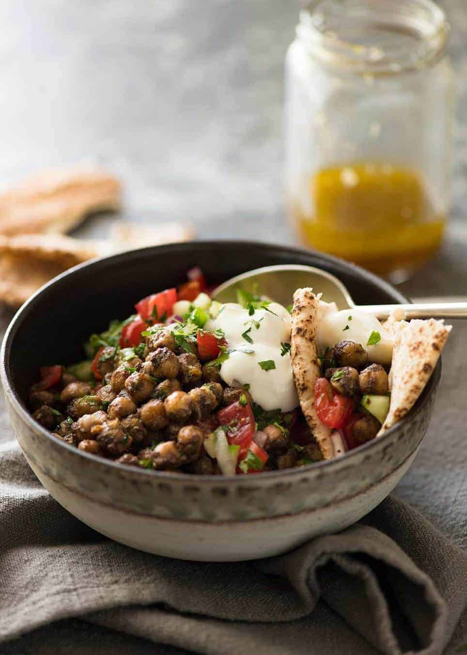 This may very well be the best chickpea salad you ever have in your life. Thank you Yotam Ottolenghi. recipetineats.com