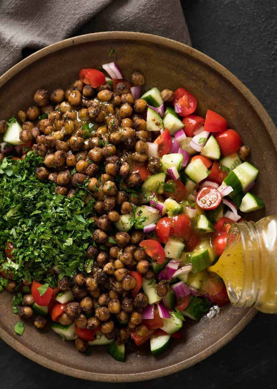This may very well be the best chickpea salad you ever have in your life. Thank you Yotam Ottolenghi. recipetineats.com
