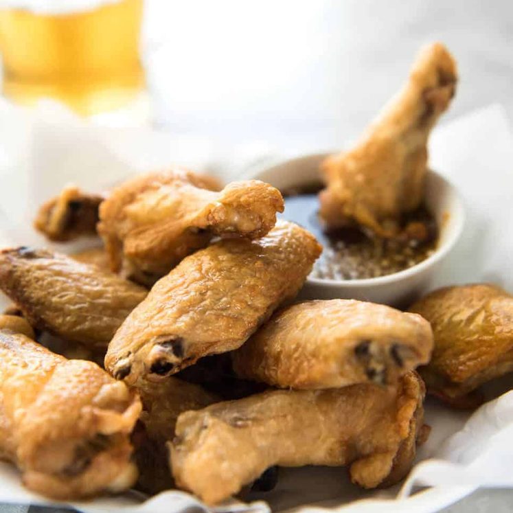 These oven baked wings are so crispy, you will think they've been deep fried! You will be shocked how easy these are to make! dev.recipetineats.com