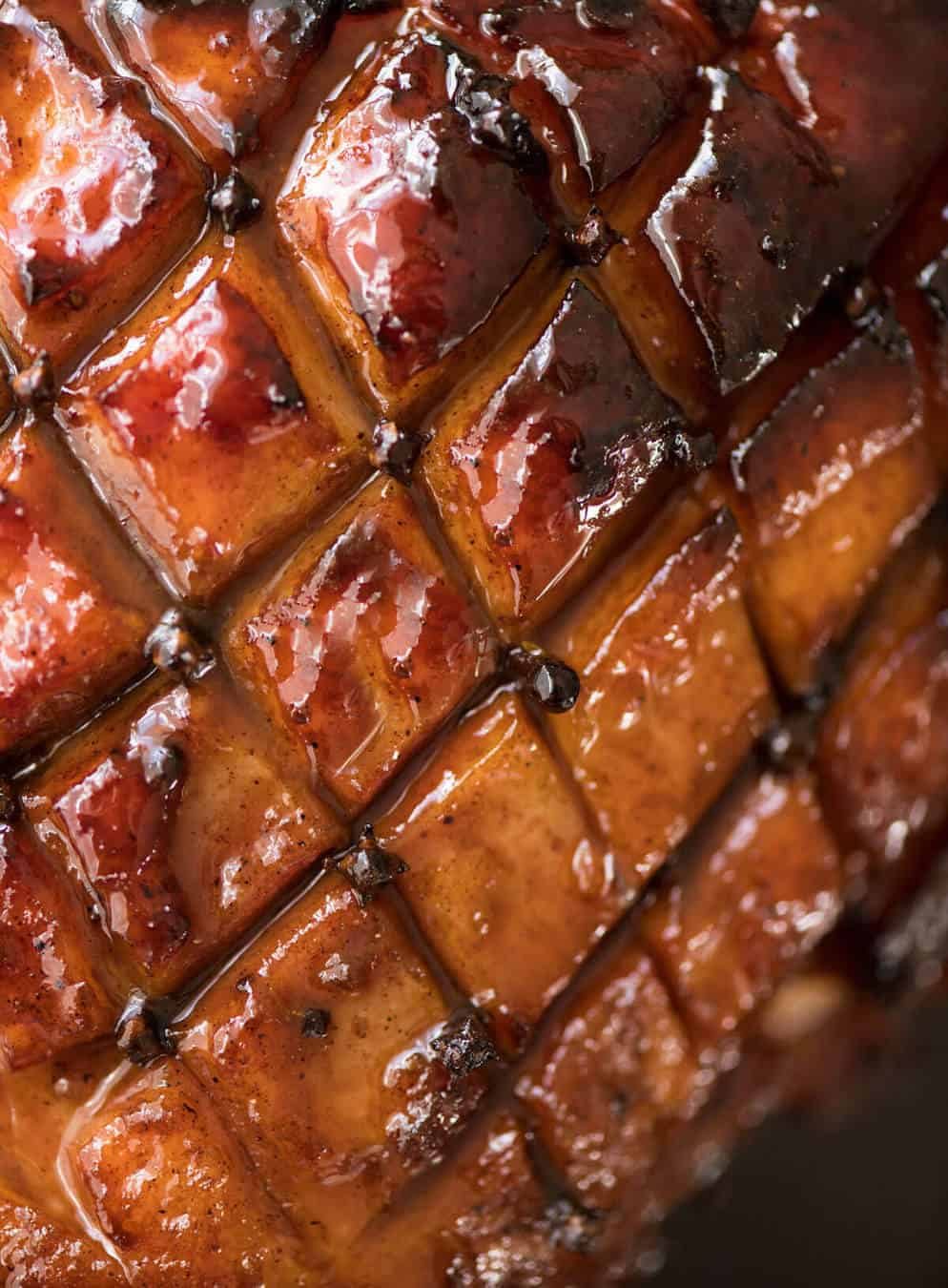 This Baked Ham with Maple Brown Sugar Glaze is a spectacular, EASY centrepiece for your Christmas table! dev.recipetineats.com