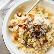 Chicken and Mushroom Risotto - Creamy risotto with golden brown saut&eacute;ed mushrooms and chicken. Easy, perfectly seasoned and beautifully creamy! recipetineats.com
