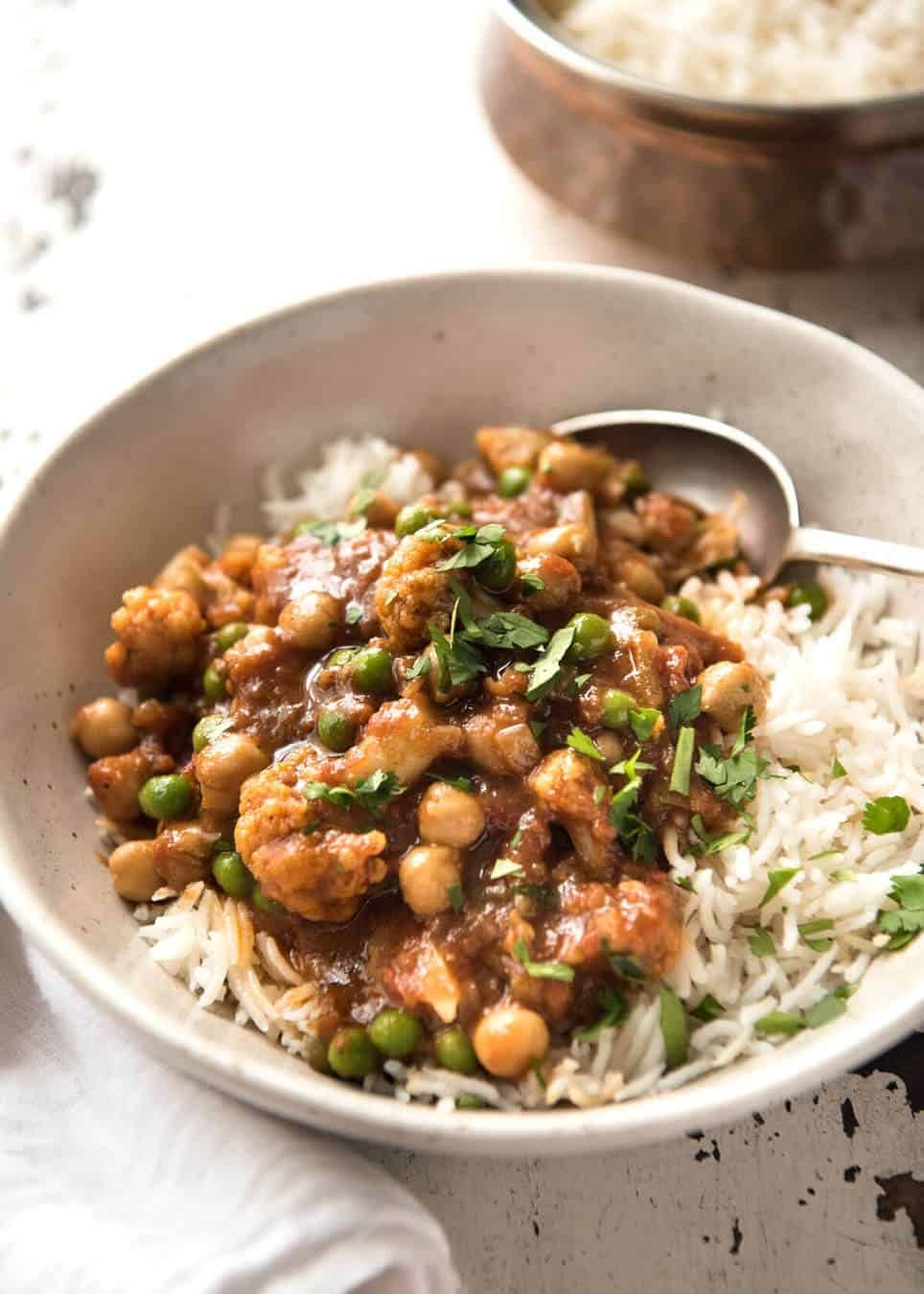 This Cauliflower and Chickpea Curry is an authentic Indian homestyle recipe that's healthy and made with everyday ingredients! dev.recipetineats.com