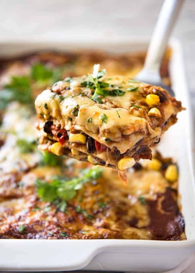 Vegetarian Mexican Caserole (Lasagna) - Fresh, healthy and loaded with Mexican flavours, just 342 calories per serving! dev.recipetineats.com