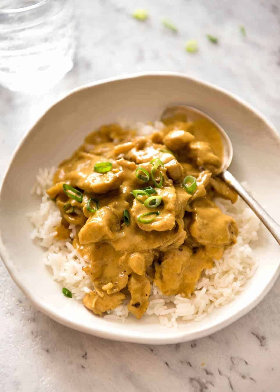 Chinese Satay Chicken Stir Fry - This is the Chinese takeout version of satay! Chicken stir fried in a satay sauce, this is made from scratch and tastes incredible. And easy! dev.recipetineats.com