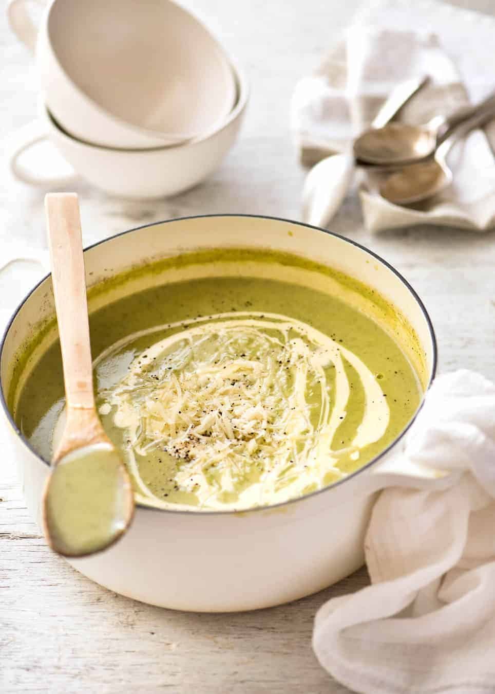 Silky, thick, Healthy Creamy Zucchini Soup. Perfect for dunking in hot crusty bread! dev.recipetineats.com