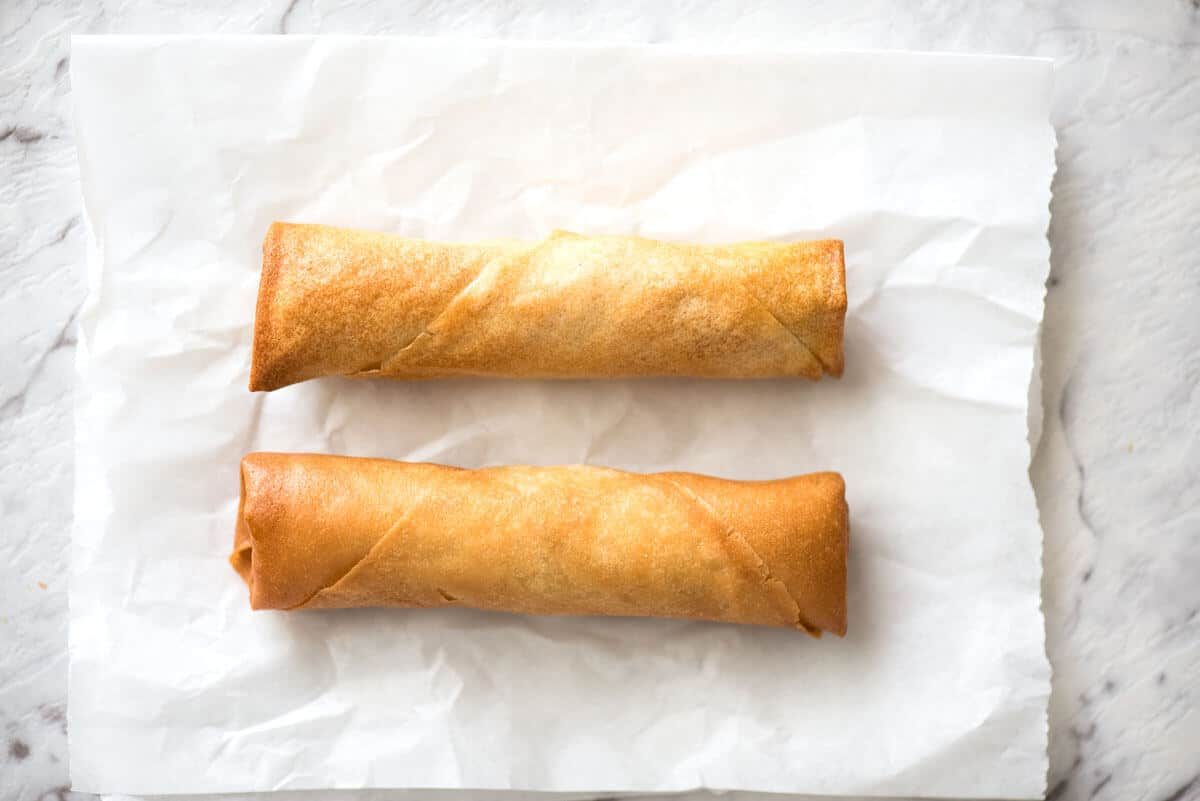 You've never really had a Spring Roll until you've tried homemade ones. With the quick video tutorial, you'll master it in no time! dev.recipetineats.com