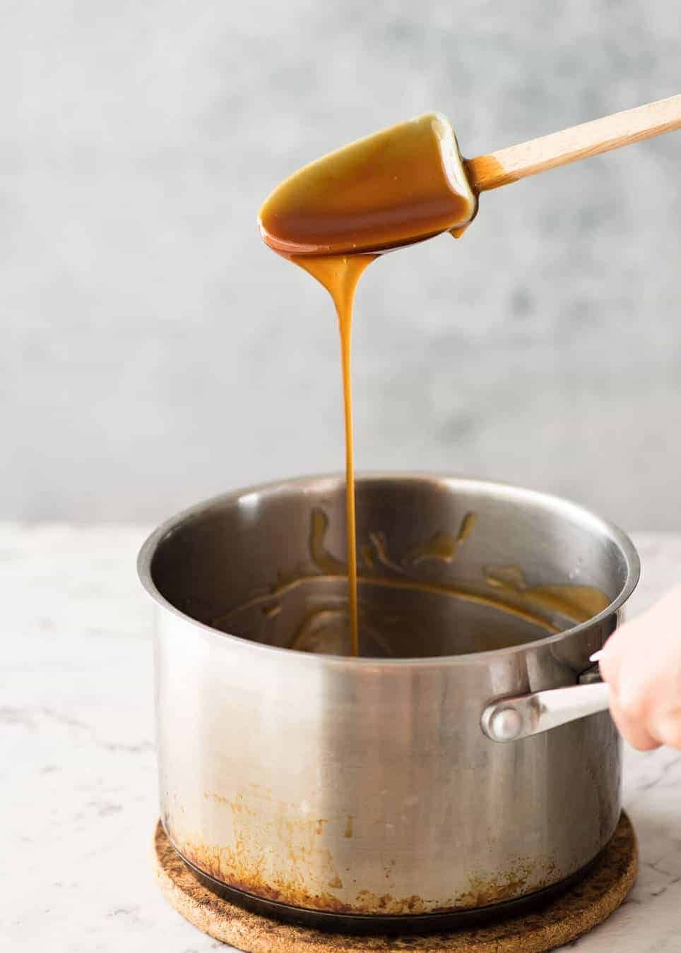 Sweet and Sour Sauce for Cocktail Meatballs dev.recipetineats.com