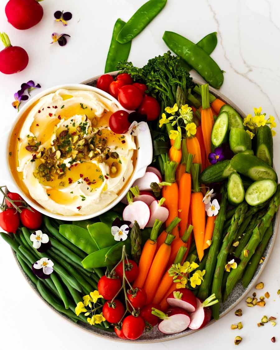 Creamy Feta Dip with crudit&eacute;s vegetables
