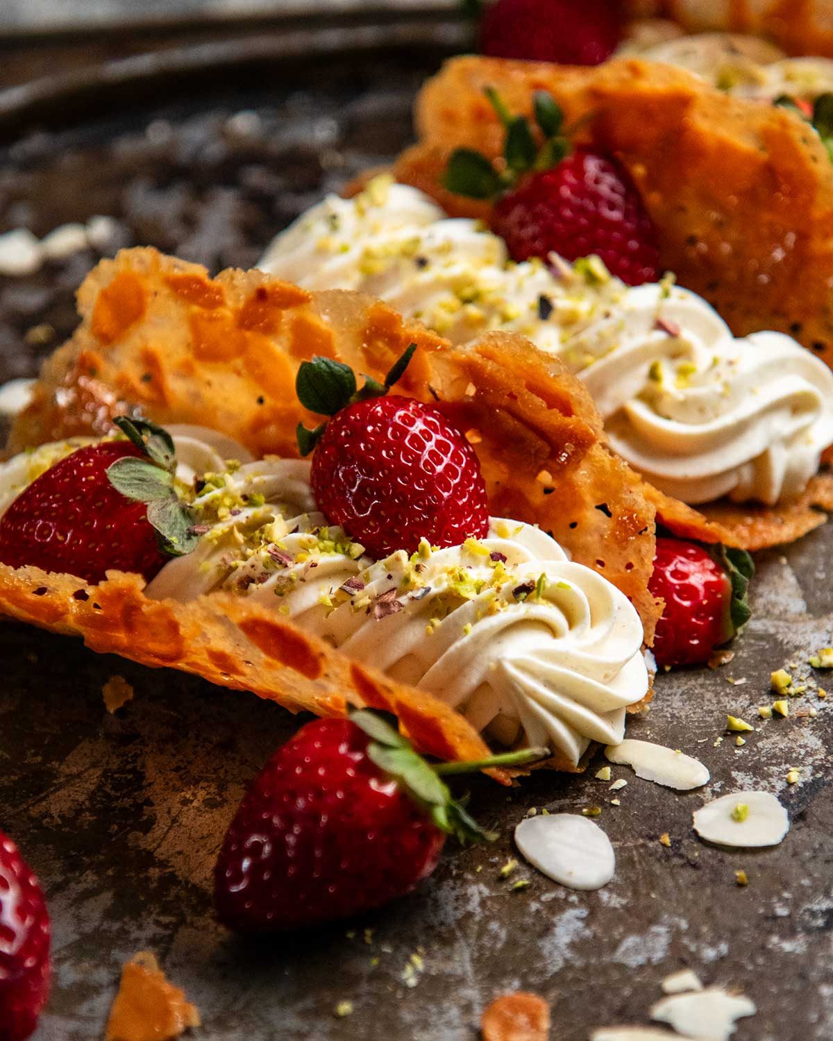 Lace tuiles