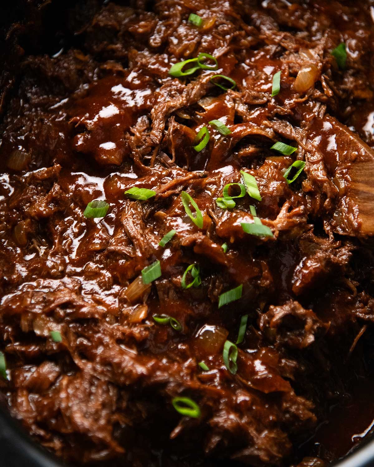 Easy Slow Cooker BBQ Shredded Beef